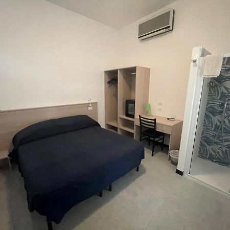Hotel Deutsche Familien Finale Ligure Eksteriør bilde