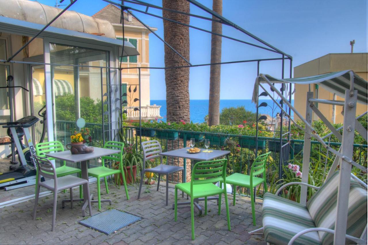 Hotel Deutsche Familien Finale Ligure Eksteriør bilde